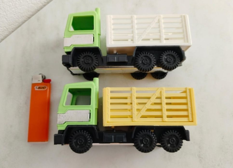 Продам машинки, новые СССР.