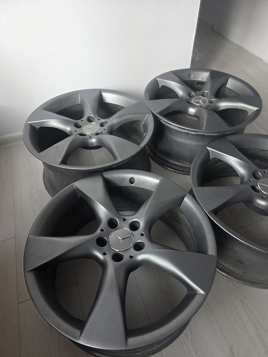 Продавам джанти от cls w218