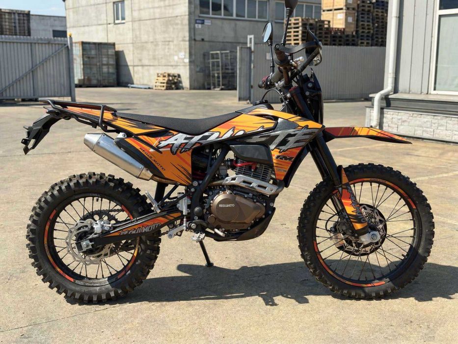 Мотоцикл Regulmoto TE PR300