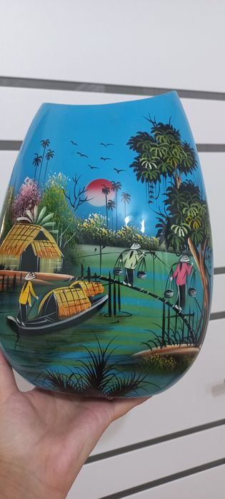 Ваза декоративная