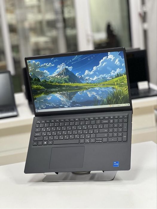 Ноутбук Dell | Core i5-1135G7 | 8Gb озу