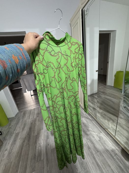 Платье в хорошем состояний