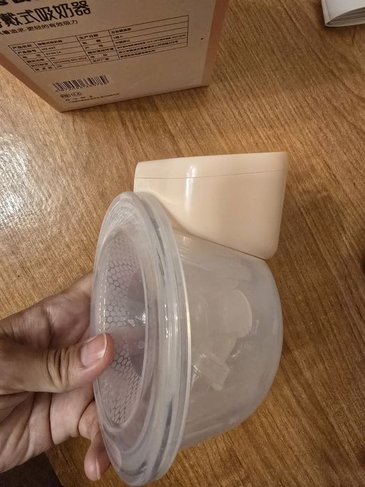 Продам молокоотсос электрический