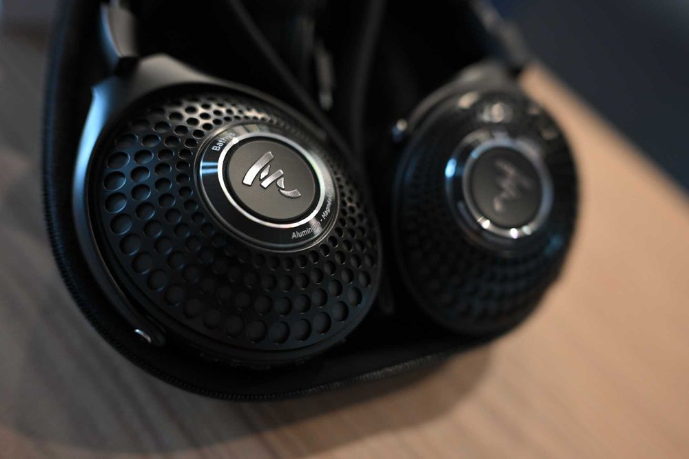 Focal Bathys Black casti wireless - pentru audiofili