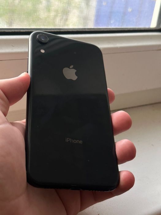 Айфон XR 64гб емкость79телефон сатылады