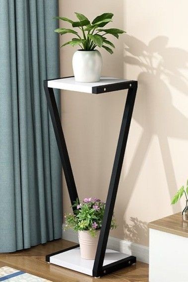 Стойка за пералня/сушилна. Стойки за цветя. Помощни маси.