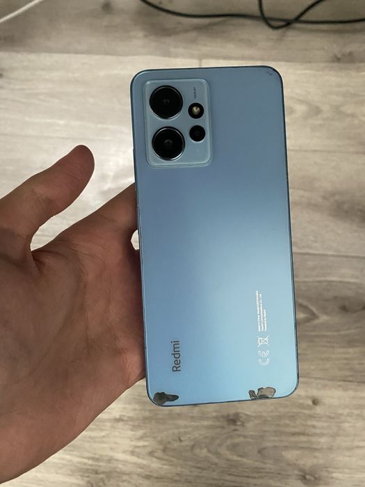 Телефон редии нот 12