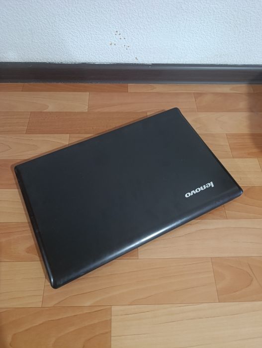 Ноутбук Lenovo 750 Гб