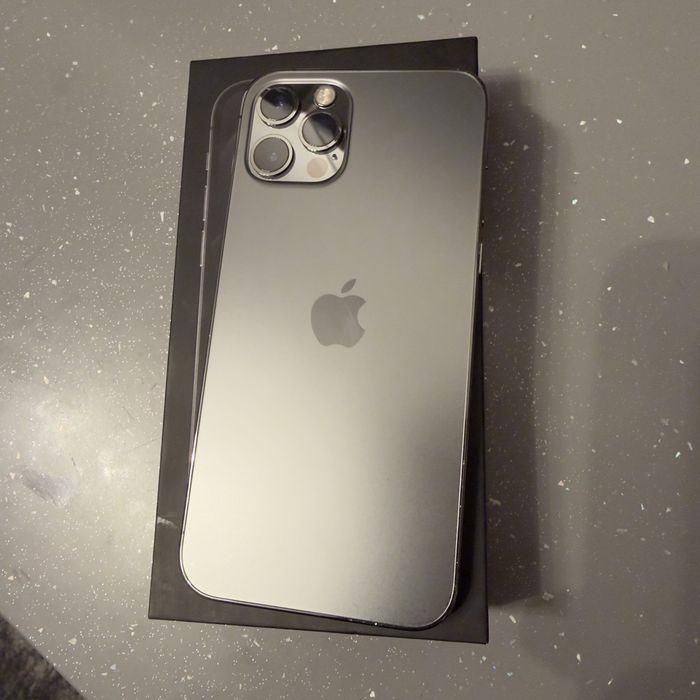 Iphone 12 pro ingrijit 128 gb baterie 77 %