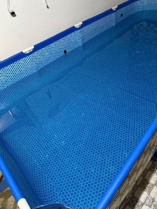Baseyn yangi faqat suv tuldirib 1 haftadan keyin bõshatik