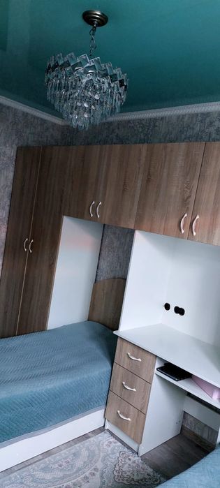 Продам детский спальный гарнитур.