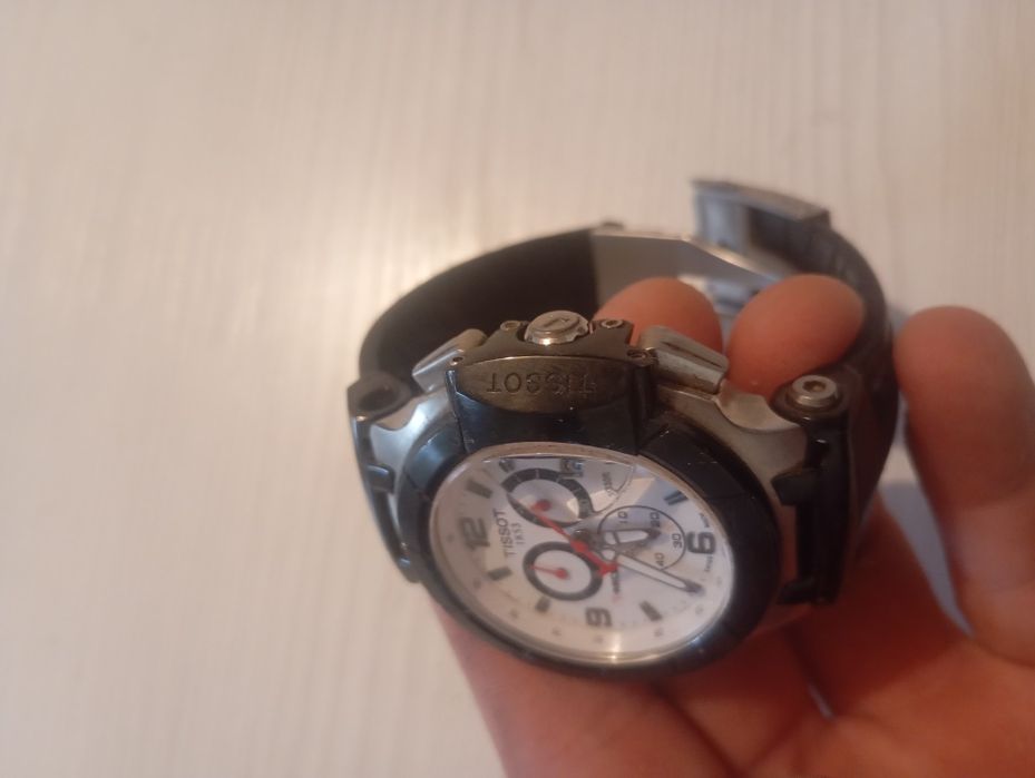 Часы Tissot Trace