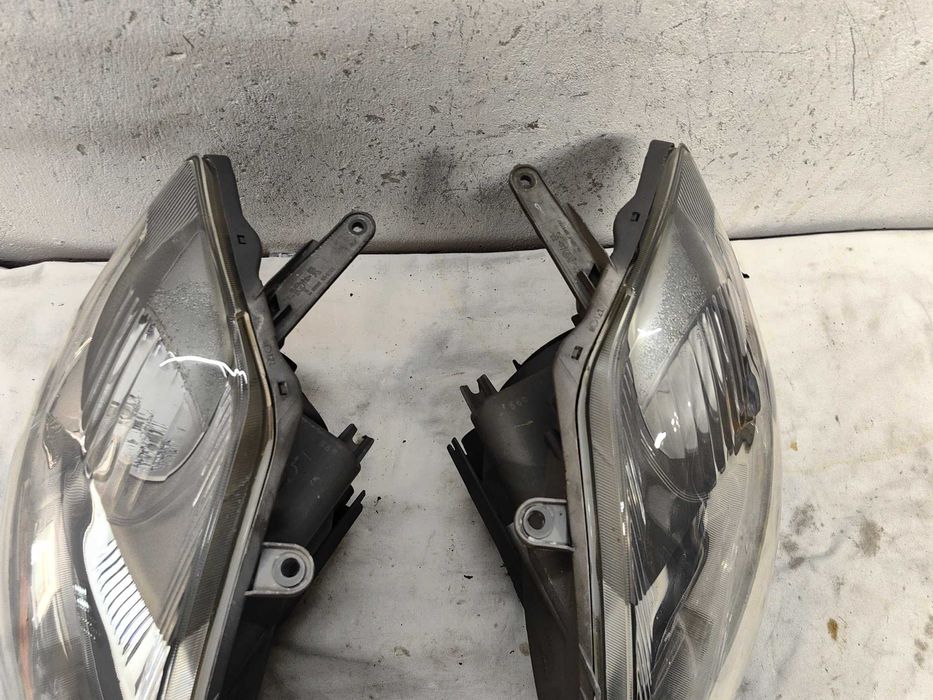 Оригинални фарове Субару Subaru Justy 4