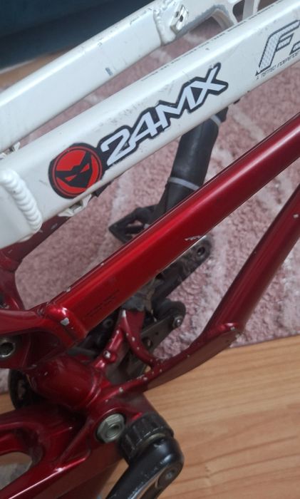 Cadru specialized demo 8