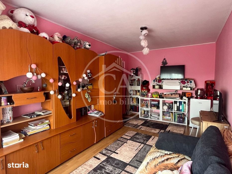 Apartament de vânzare cu 3 camere în Dragos Voda, Oradea — fotografia 3