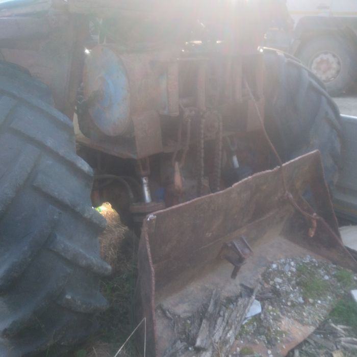 Tractor 651 forestier