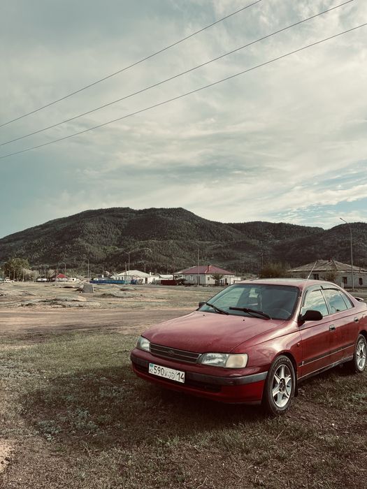 Toyota carina e