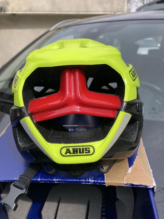 Каска колоездене