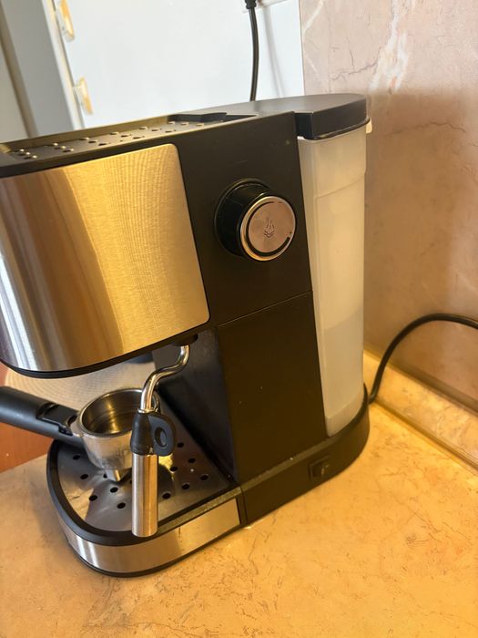 Кафе машина Grunghelm GEC-17