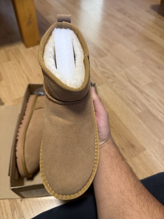 UGG Ultra mini.