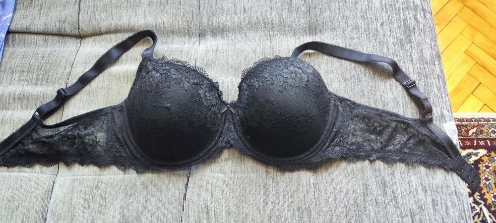 Нови и малко употребявани сутиени