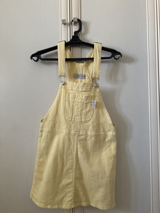 Одежда для девочек на рост  140 ,146,152