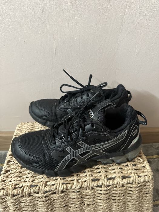 Обувки Asics за момче