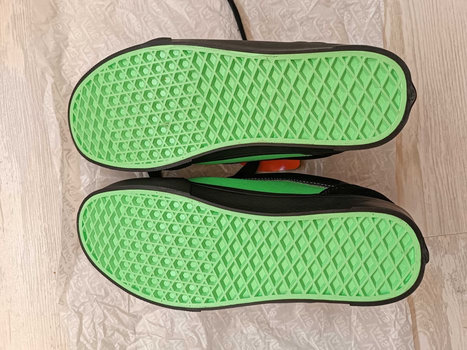 Vans knu skool нови 42-ри номер