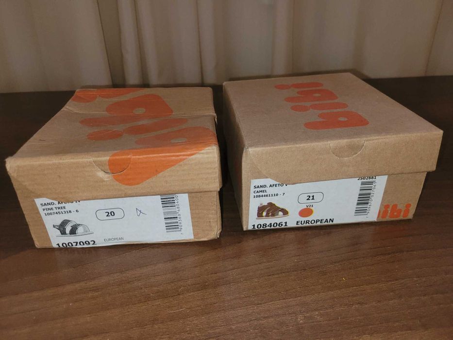 Pachet 2 perechi de sandale Bibi Afeto -  Verde 20 EU  & Camel 21 EU