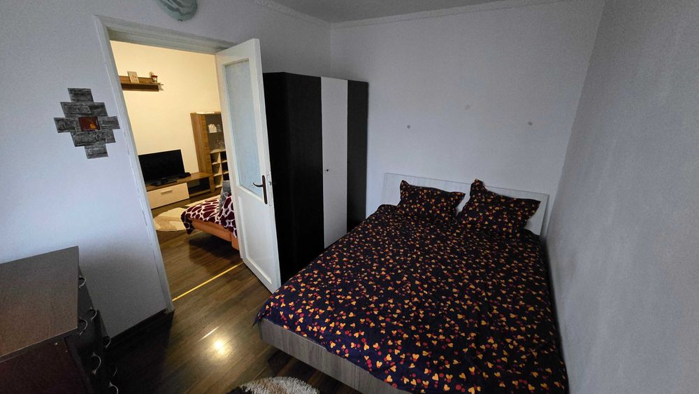 Apartament de inchiriat pentru elevi