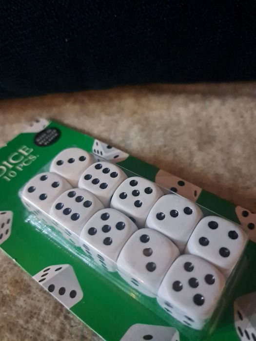 Set 10 bucăți zaruri