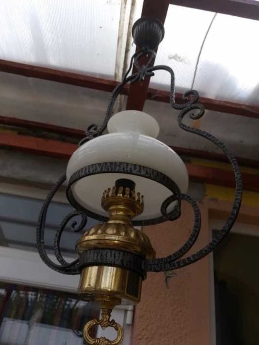 Candelabru din fier forjat