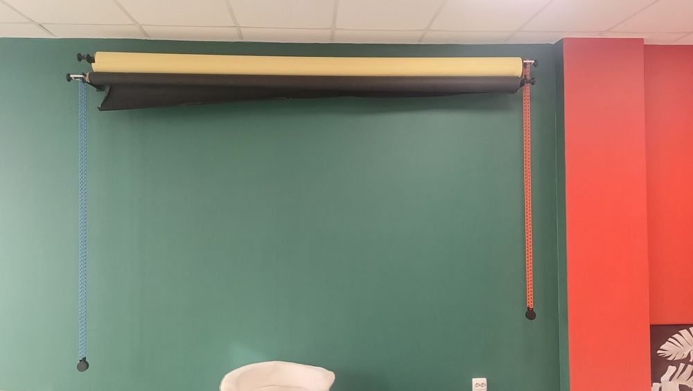 Крепление бумажного фона