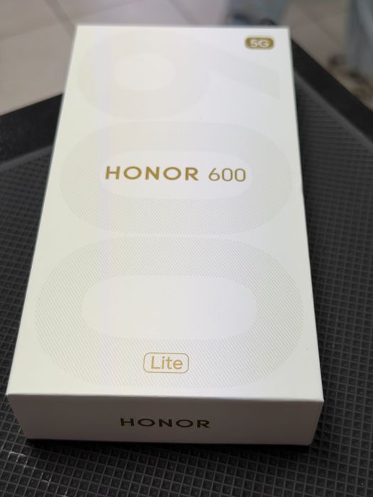 Honor 600 lite 5G Valvet Black 256GB 8GB RAM Чисто Нов 2г Гаранция