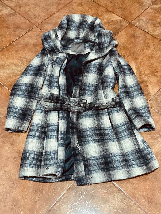 Palton zara o calitate foarte buna !