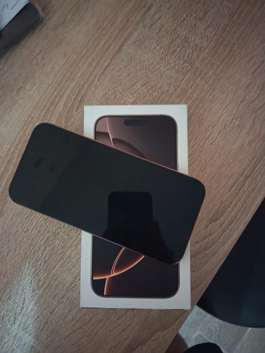 iphone 16 pro max 256kb