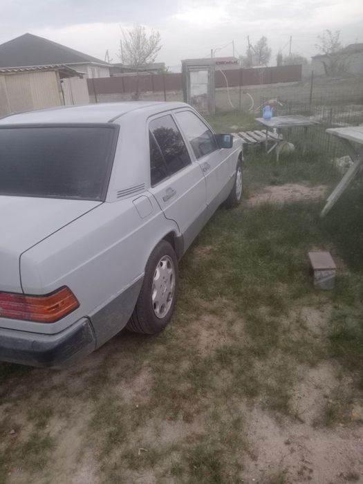 Мерс 190 авто отл состояние