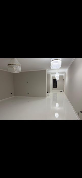 Case  aproape la cheie, sens-giratoriu-Bariera Valcii, ofertă