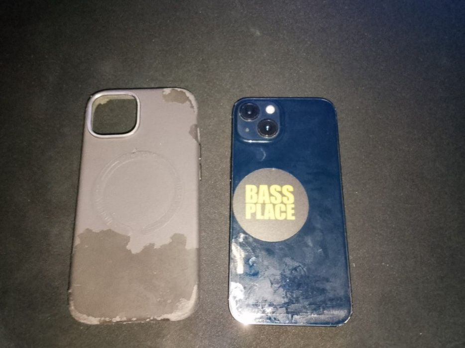 13 айфон,брали в 23году