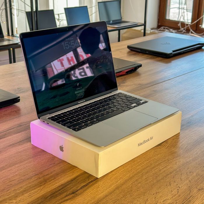 Macbook Air / В новом состоянии