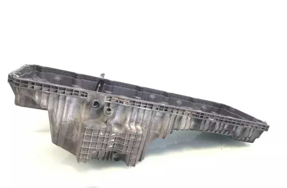 Baie de ulei Mercedes  -Piese de schimb Mercedes