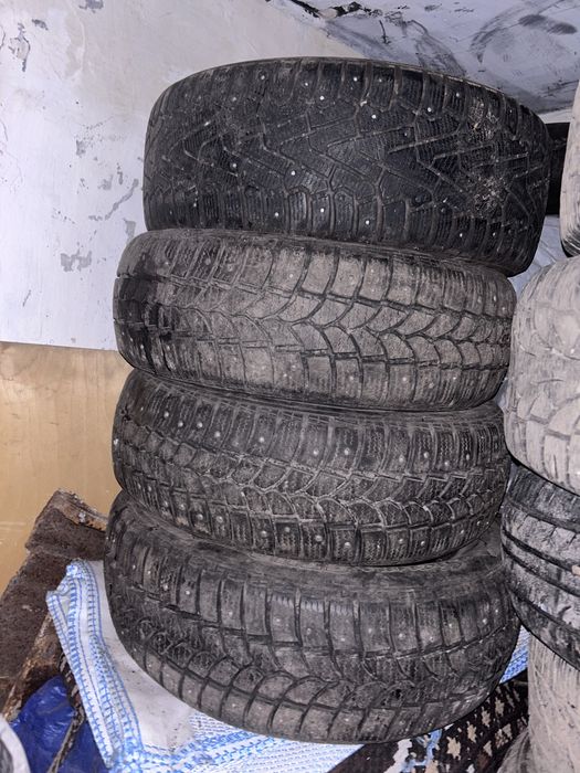 205/60/ r16 tigar  три резины зимней балоны шины