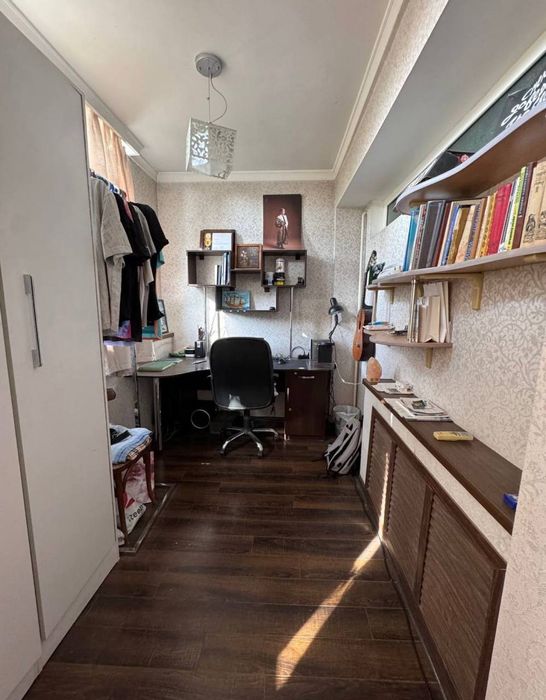 2/4/4 Буюк Ипак ийули,МГИМО,паспортный стол,50 м2,дом кирпичный,чистая