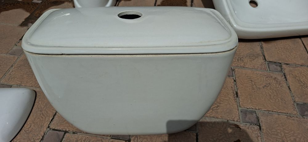 Раковина, бачок, крышка бачка арзон