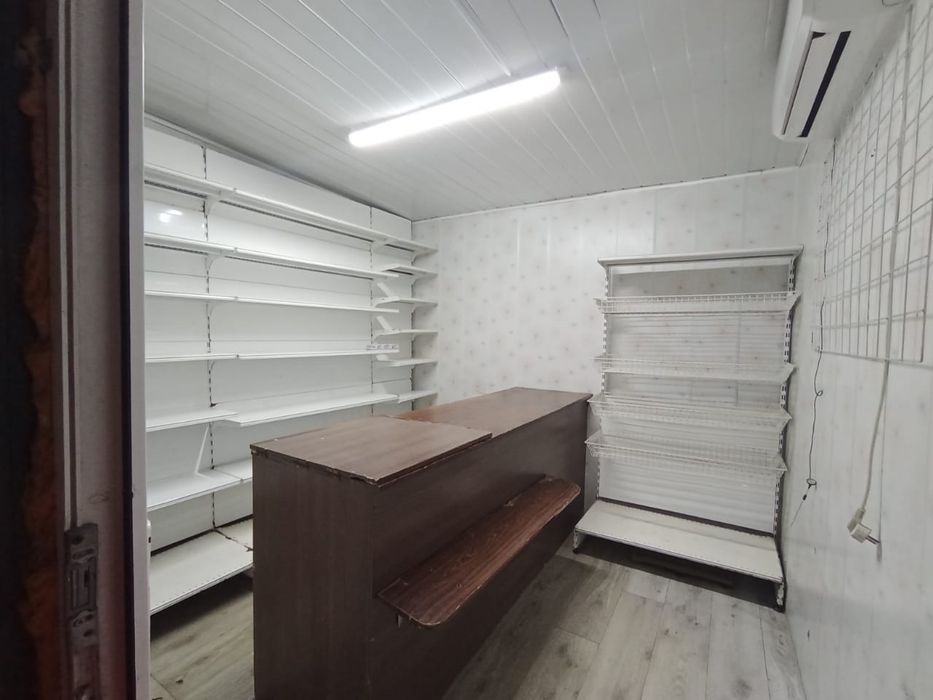 Продам киоск размером 3*3