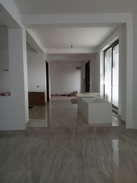 Echipă cu experiență in finisaje interioare si exterioare