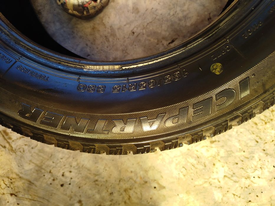 Резина Bridgestone б/у