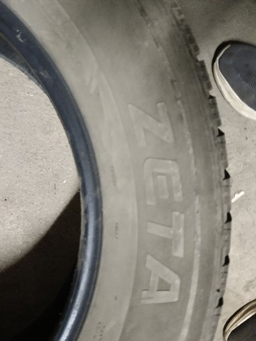 Шины зимние 275/60R20