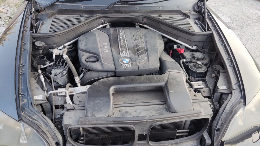 Bmw X5 E70 2011 LCI 4.0 фейслифт на части