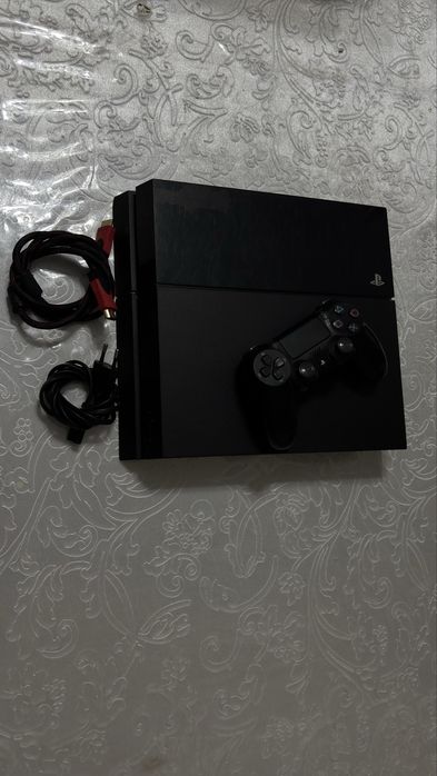 PS 4 Fat 512гб сатылады